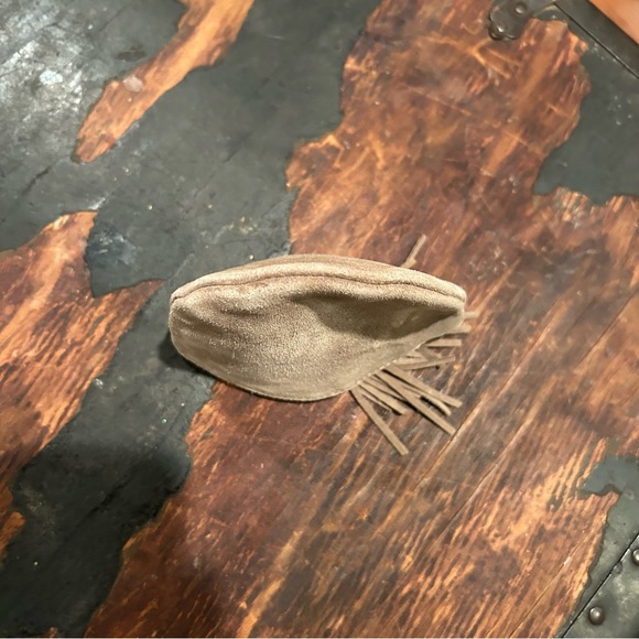 SUEDE 5.5” x 4.5” Zip Coin Purse with Tassel - Picture 6 of 6